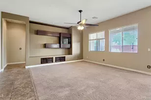 13637 S 175th Dr, Goodyear, AZ 85338 - Photo 9