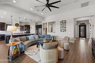 25972 N 96th Ave, Peoria, AZ 85383 - Photo 9