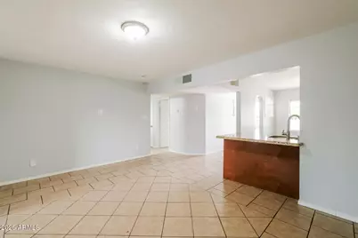 2315 W Maryland Avenue, Phoenix, AZ 85015 - Photo 3