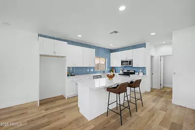 13361 W Evans Drive, Surprise, AZ 85379 - Photo 5