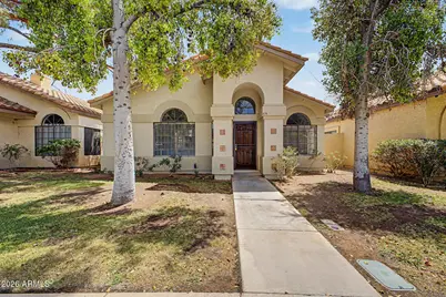 879 E Hearne Way, Gilbert, AZ 85234 - Photo 1