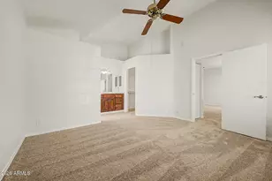 879 E Hearne Way, Gilbert, AZ 85234 - Photo 19