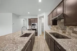 18465 W Foothill Dr, Surprise, AZ 85387 - Photo 13