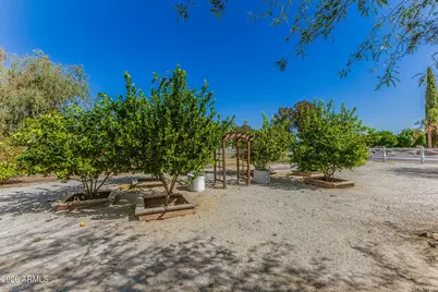 7040 N 177th Avenue, Waddell, AZ 85355 - Photo 11