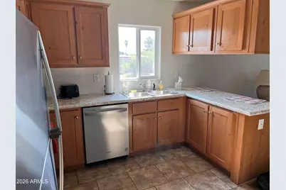 26711 S Grandview Drive E, Congress, AZ 85332 - Photo 5
