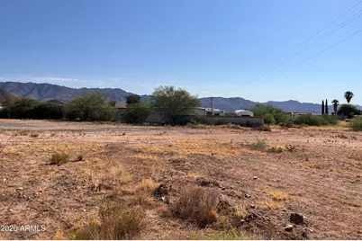 26725 S Grandview Drive E #B, Congress, AZ 85332 - Photo 3
