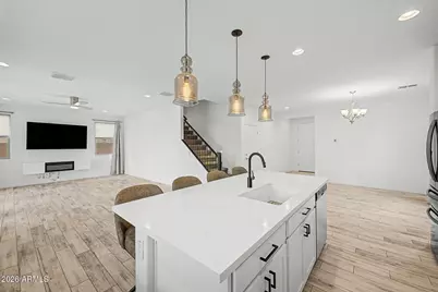 9242 S 168th Drive, Goodyear, AZ 85338 - Photo 11