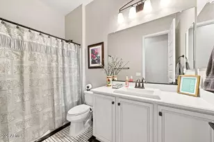 22406 N 101st Ave, Peoria, AZ 85383 - Photo 17