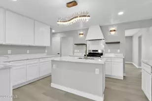 7538 E Garfield St, Scottsdale, AZ 85257 - Photo 11