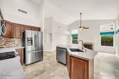 724 N Ash Drive, Chandler, AZ 85224 - Photo 17