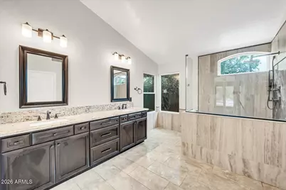 724 N Ash Drive, Chandler, AZ 85224 - Photo 3