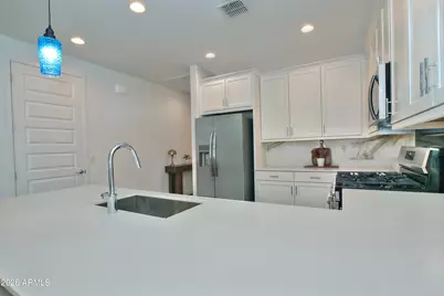 29314 N 31st Lane, Phoenix, AZ 85083 - Photo 11