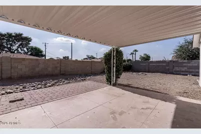 8304 N 55th Avenue, Glendale, AZ 85302 - Photo 17