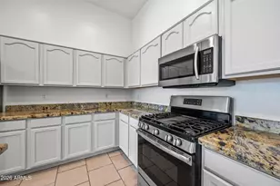 8771 W Gardenia Ave, Glendale, AZ 85305 - Photo 29