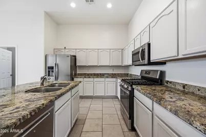 8771 W Gardenia Avenue, Glendale, AZ 85305 - Photo 27