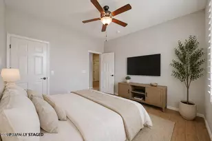 17656 W Cedarwood Ln, Goodyear, AZ 85338 - Photo 33