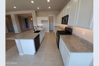 8537 W Myrtle Avenue, Glendale, AZ 85305 - Photo 5