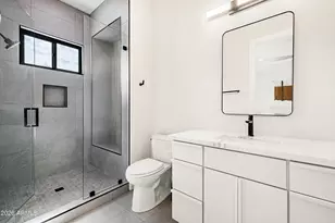 8700 N 55th Pl, Paradise Valley, AZ 85253 - Photo 33