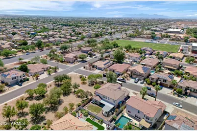 15546 W Gelding Drive, Surprise, AZ 85379 - Photo 5