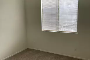 4722 E Chisum Trail, Phoenix, AZ 85050 - Photo 11