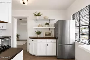5513 E Earll Dr, Phoenix, AZ 85018 - Photo 15