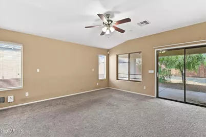 20 W Cooper Canyon Road, San Tan Valley, AZ 85143 - Photo 11
