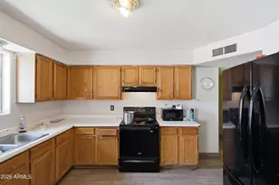 413 S 107th St, Mesa, AZ 85208 - Photo 9