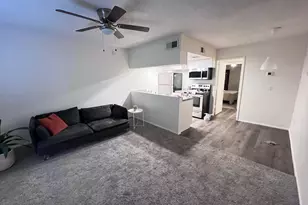 461 W Holmes Ave, Mesa, AZ 85210 - Photo 7