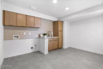 3926 E Laurel Lane, Phoenix, AZ 85028 - Photo 13