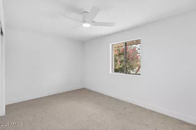 3926 E Laurel Lane, Phoenix, AZ 85028 - Photo 23