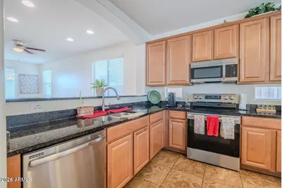513 N 119th Drive, Avondale, AZ 85323 - Photo 9