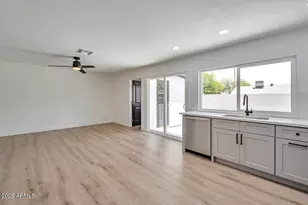 906 W Colgate Dr, Tempe, AZ 85283 - Photo 7