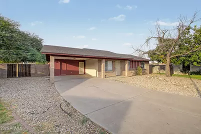 545 S Glennwood Circle, Mesa, AZ 85204 - Photo 3