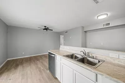 545 S Glennwood Circle, Mesa, AZ 85204 - Photo 13