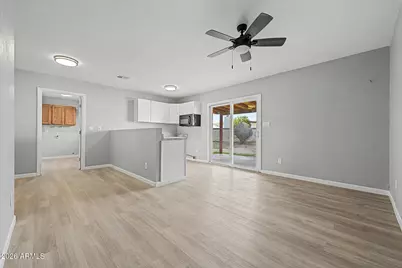545 S Glennwood Circle, Mesa, AZ 85204 - Photo 11