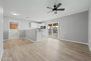 545 S Glennwood Circle, Mesa, AZ 85204 - Photo 11