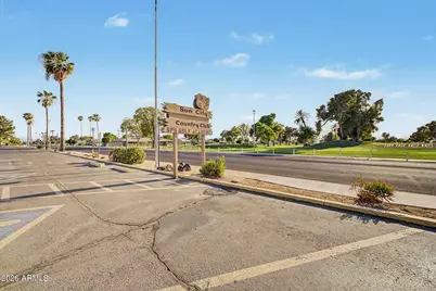 10732 W Caron Drive, Sun City, AZ 85351 - Photo 43