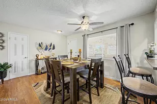 10732 W Caron Dr, Sun City, AZ 85351 - Photo 15