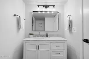 11041 N 44th St, Phoenix, AZ 85028 - Photo 9