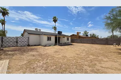 8012 W Highland Avenue, Phoenix, AZ 85033 - Photo 25