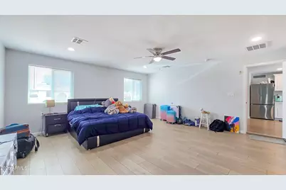 8012 W Highland Avenue, Phoenix, AZ 85033 - Photo 13