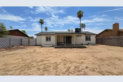 8012 W Highland Avenue, Phoenix, AZ 85033 - Photo 25