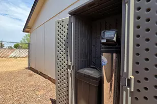 8012 W Highland Ave, Phoenix, AZ 85033 - Photo 5