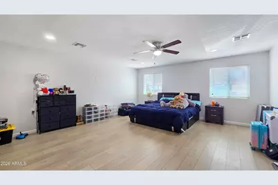 8012 W Highland Avenue, Phoenix, AZ 85033 - Photo 11