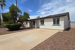 8012 W Highland Ave, Phoenix, AZ 85033 - Photo 3