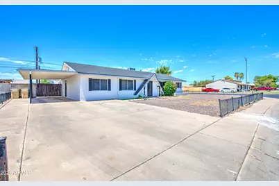 5722 N 62nd Drive, Glendale, AZ 85301 - Photo 1