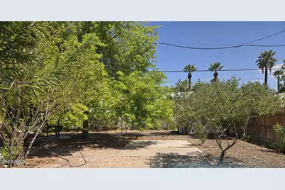 1406 E Earll Drive, Phoenix, AZ 85014 - Photo 19