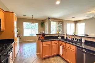 3622 E Morning Star Ln, Gilbert, AZ 85298 - Photo 9