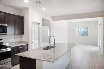 43633 W Yucca Lane, Maricopa, AZ 85138 - Photo 5