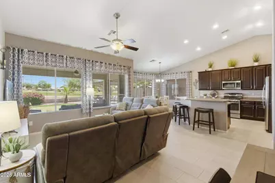 237 S 122nd Avenue, Avondale, AZ 85323 - Photo 3